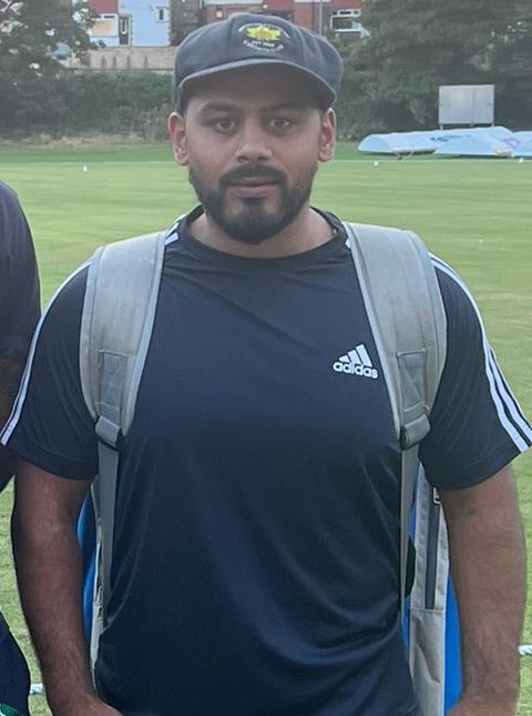 Sohail Hussain Bhalot 76 runs