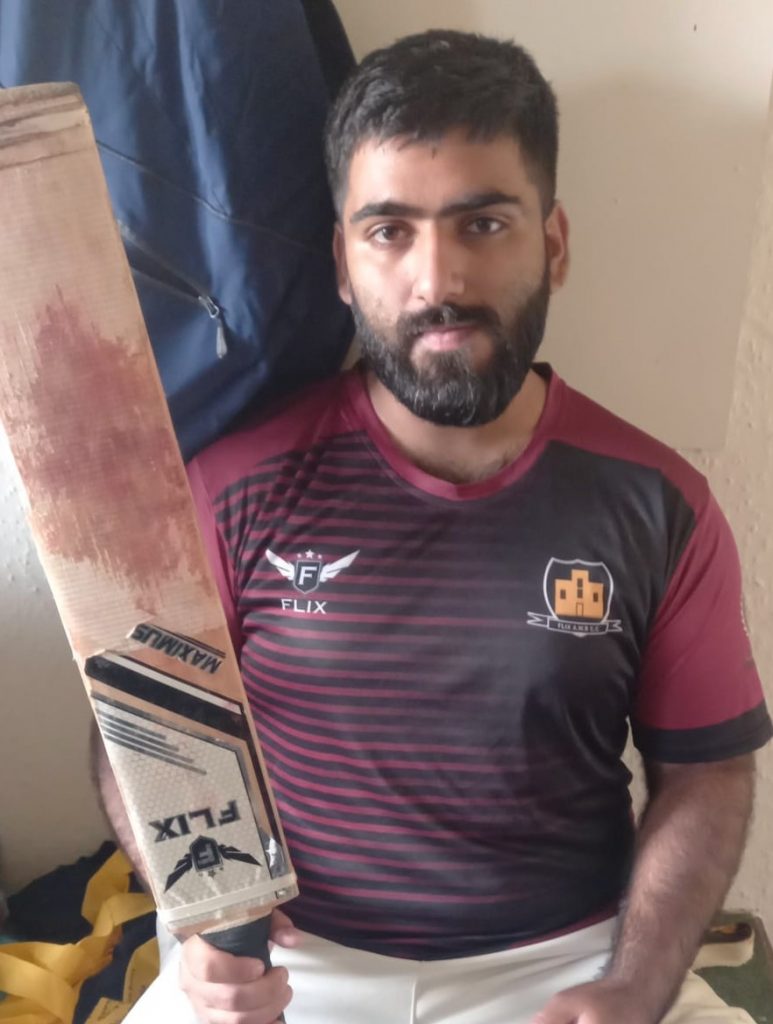Armaan Hussain, Kashmir 77 runs