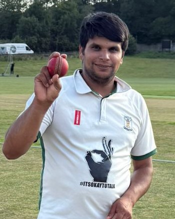 Aftab Khan, Nathia United A CC 4 for 9 runs