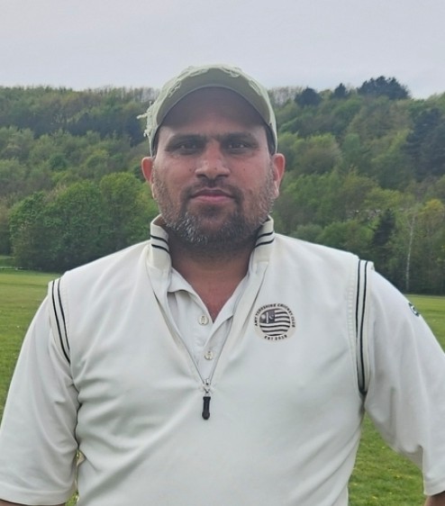 Qaiser Hanif, AMYA Yorkshire CC 42 runs