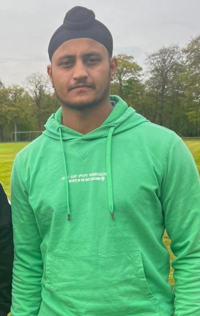 U Singh, Rising Stars CC 4 for 25 runs