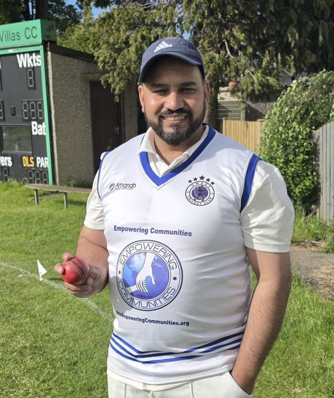 Muhammad Amraiz, Nathia United CC 4 for 22 runs