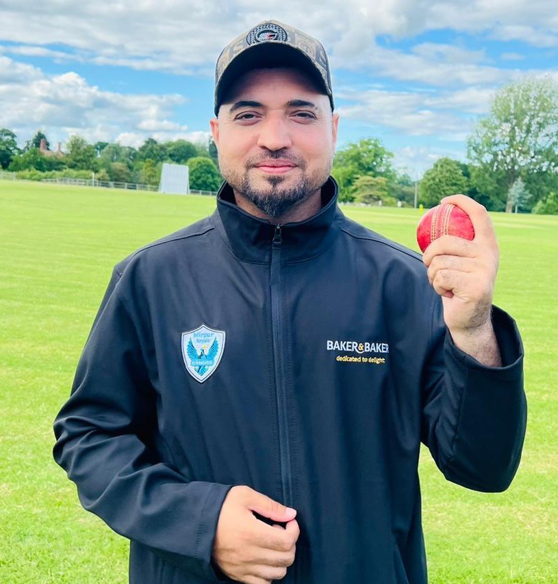 Zeeshan Aslam 9 overs 19 Runs 4 Wickets Mirpur Royals 1st