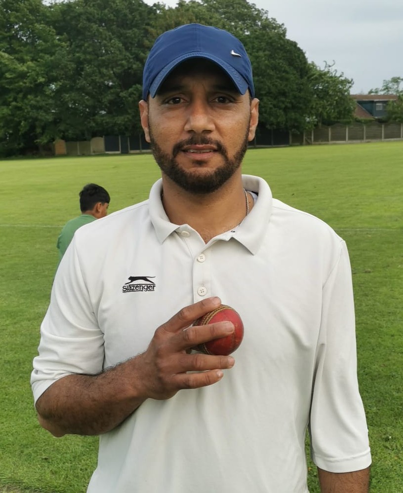Zulfiqar Ahmed, Bradford United CC 5 for 33 runs