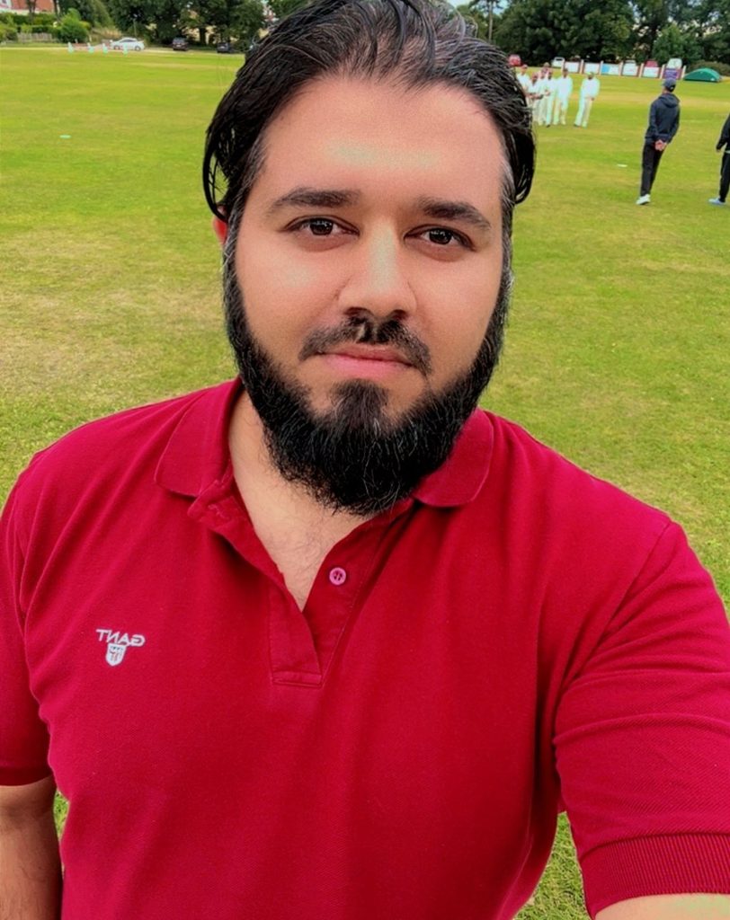 Hafiz Waqar, White Wolves 4 for 20 runs
