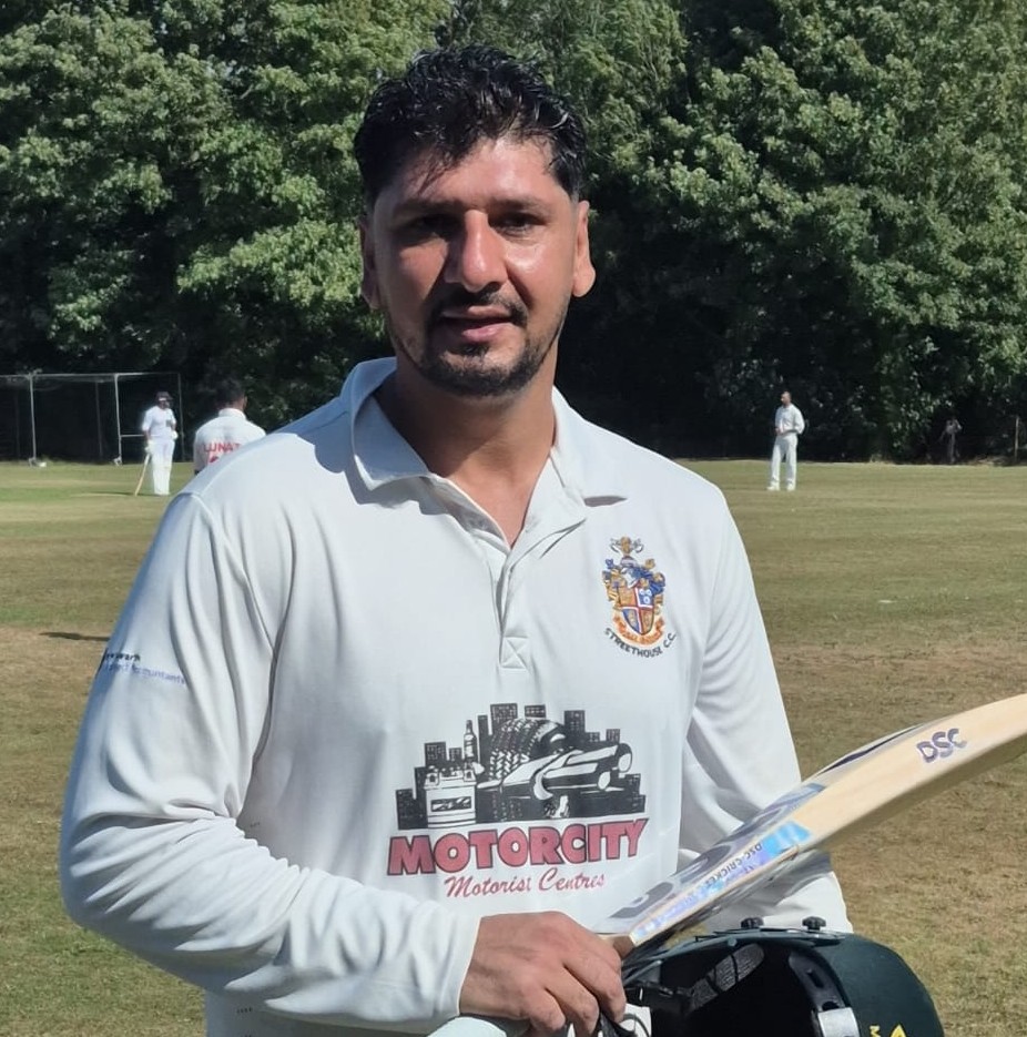 Zamurad Khan, Wakefield stars 156 runs