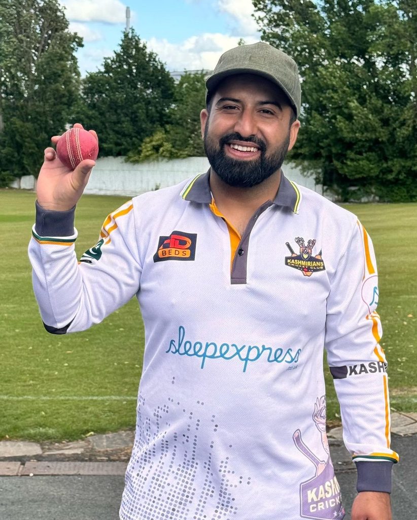 Ahsan Sajid Mir, 8 overs 4 Wickets 30 runs Kashmirians CC