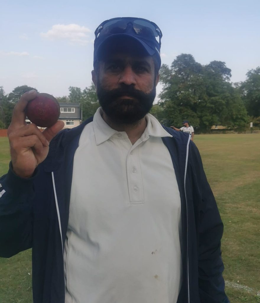 Azhar Ali, Bradford United 4 for 16 runs
