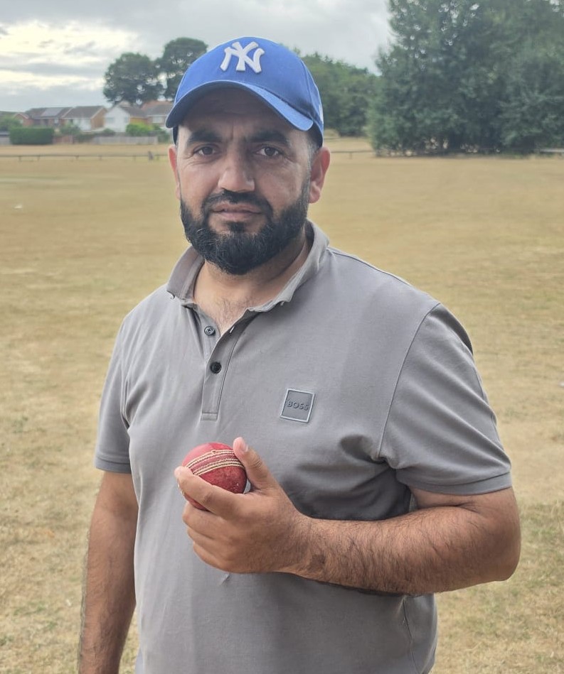 Raja Kashif, Nathia United CC 5 for 15 runs