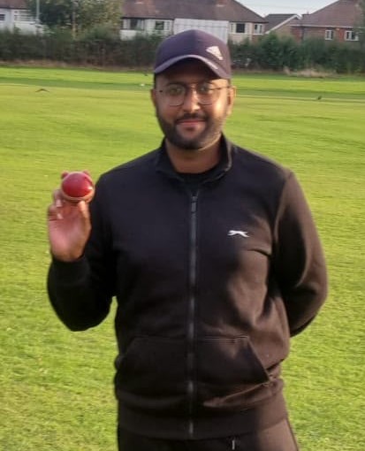 Munir Laitf got 3 wickets against Ayaan CC